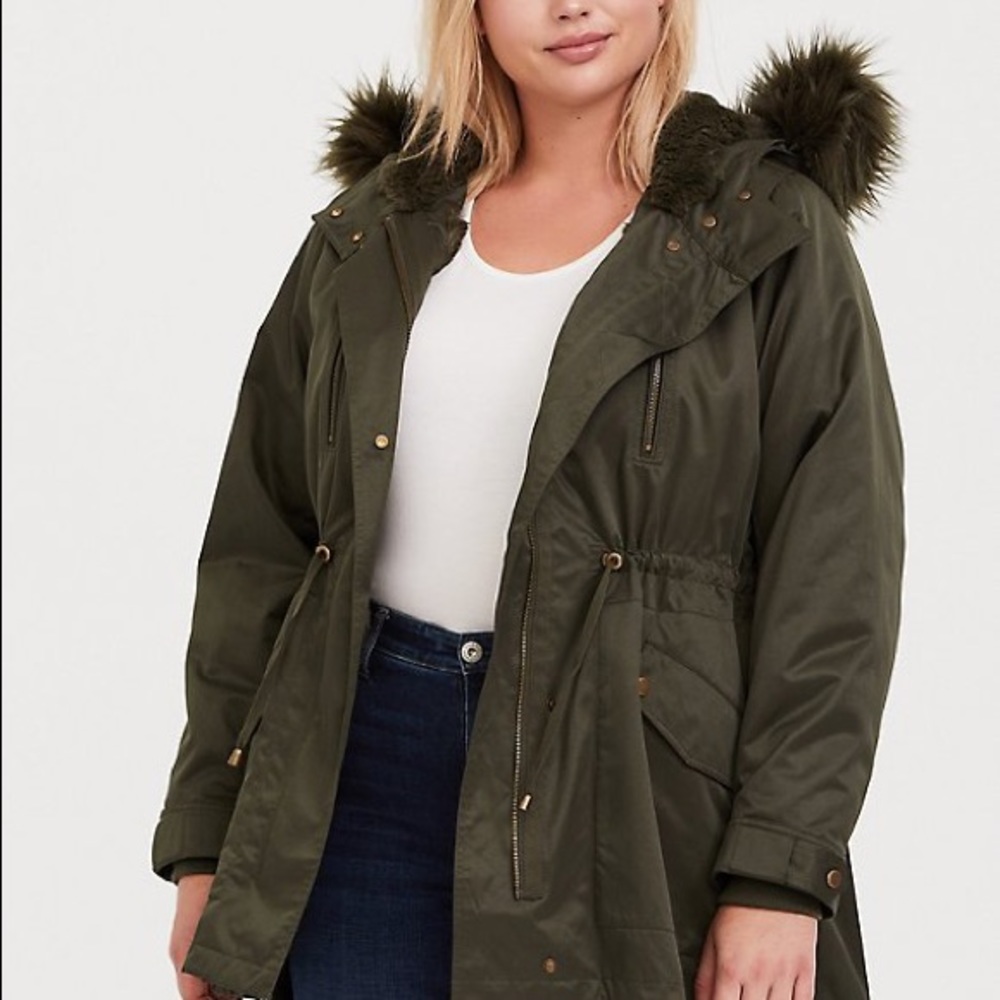 Torrid NWOT Olive Green Twill Faux Fur Hooded Anorak Size 1